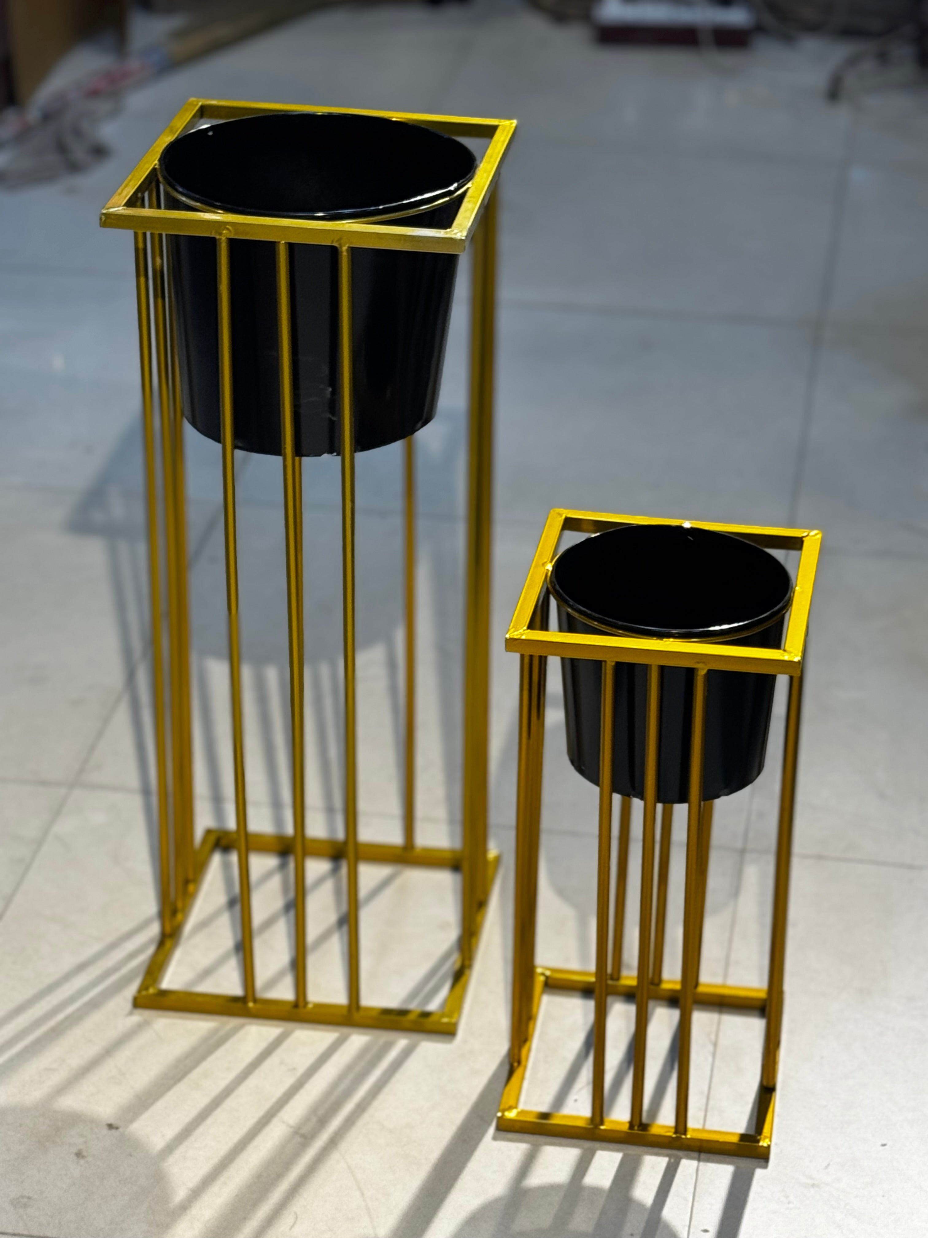 Premium Metal planters