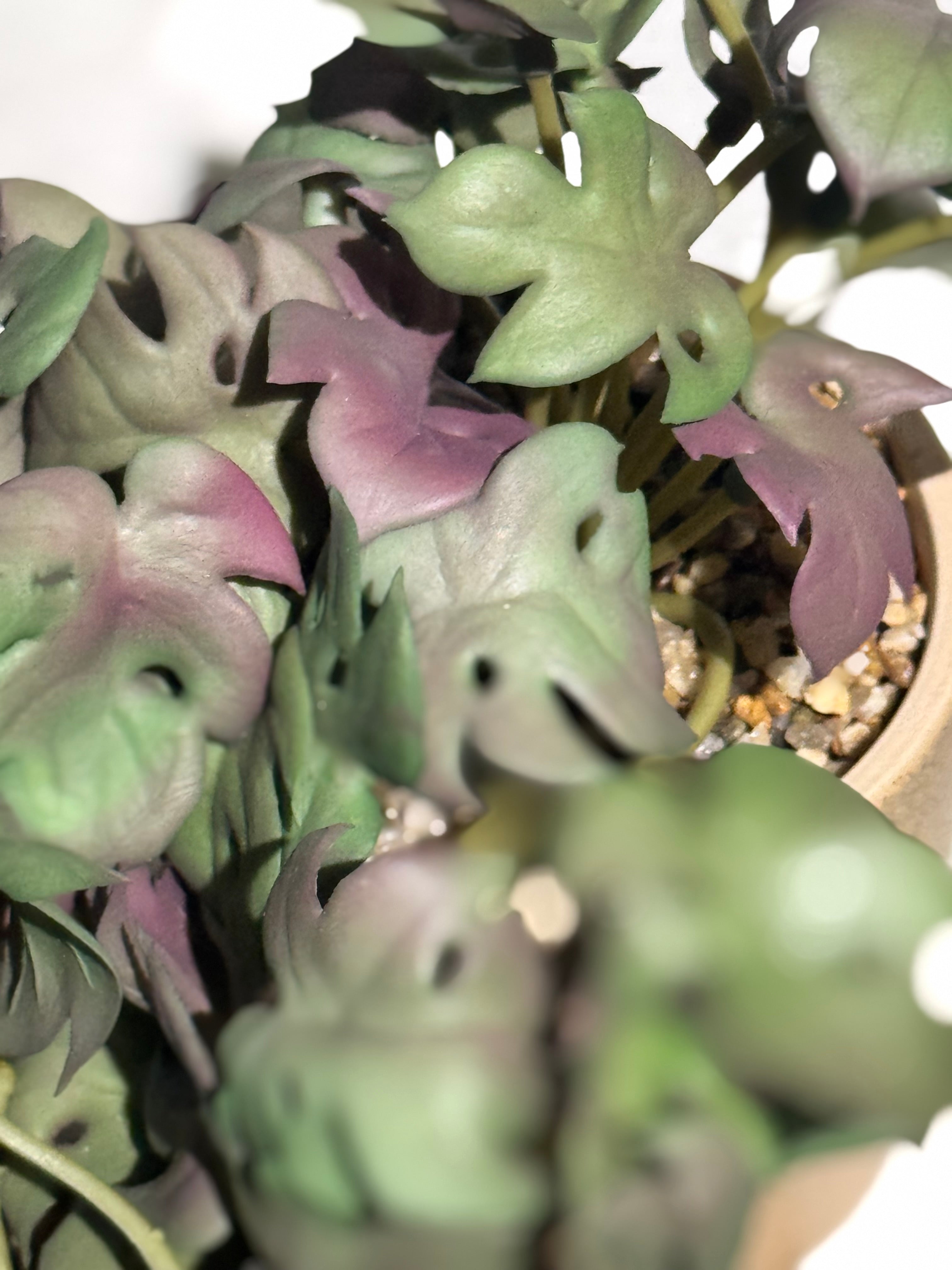 Real Looking hanging plants pot is