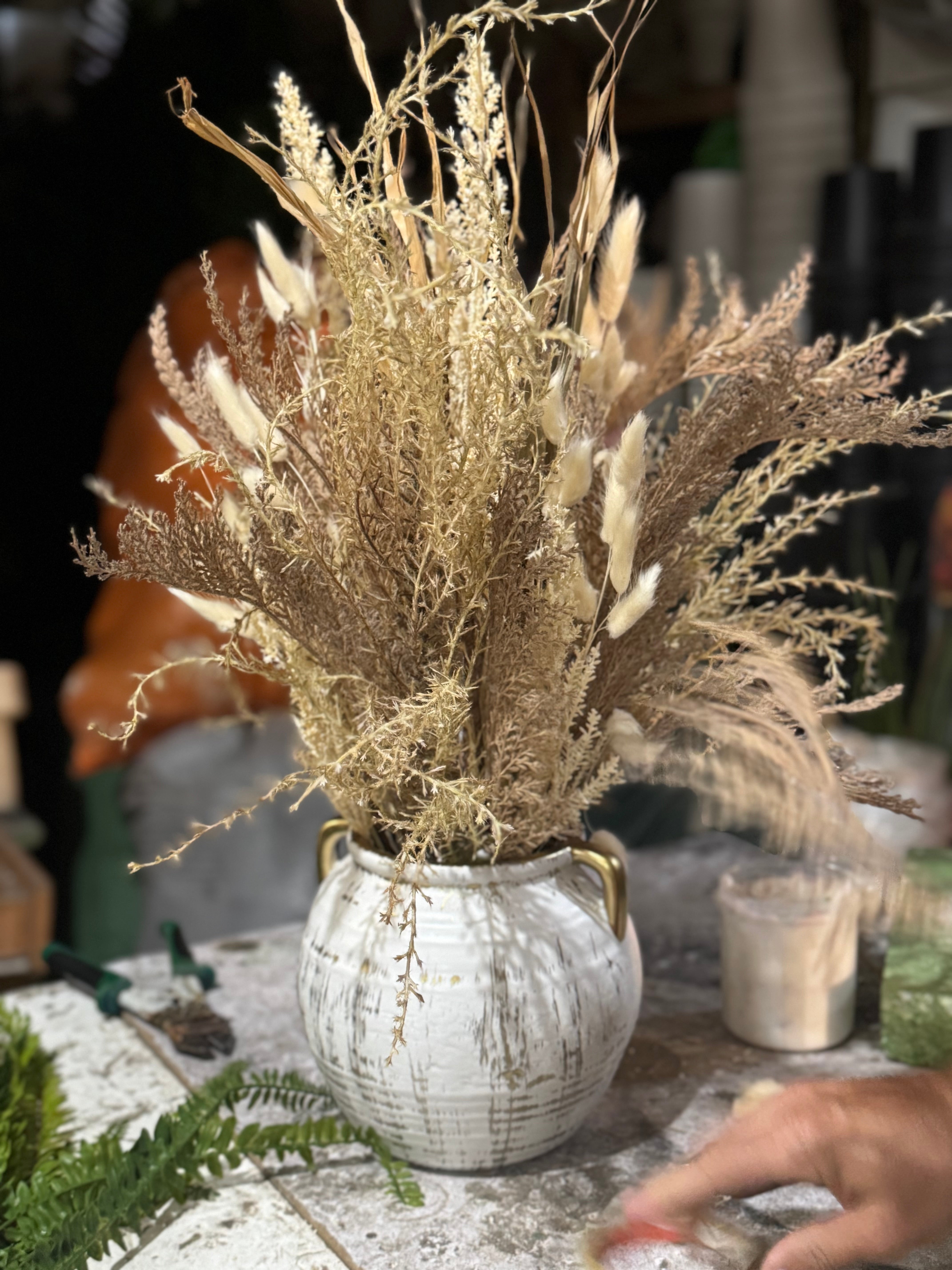 Premium Dried Ceramic bowl arrangement