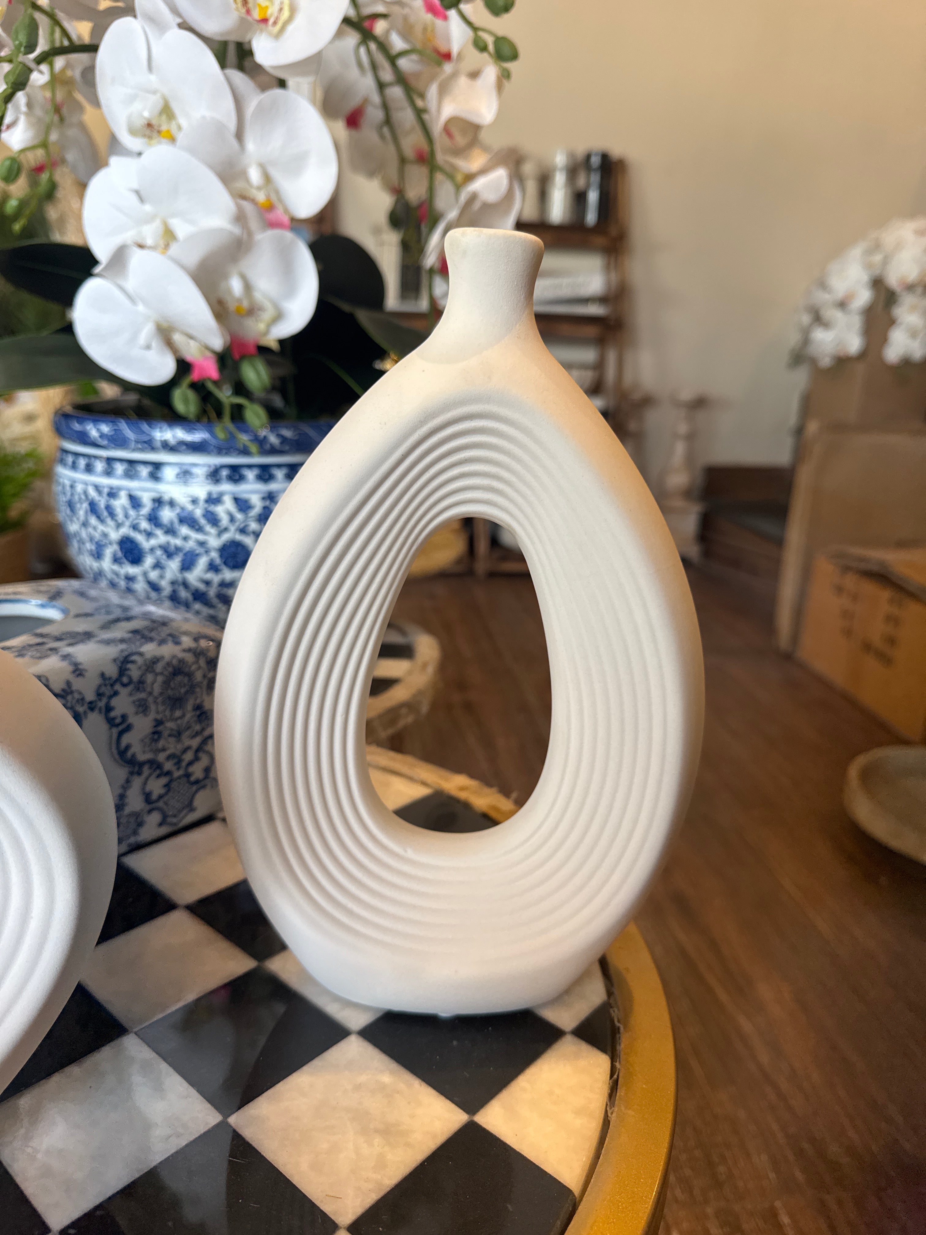 Premium ceramic Nordic Vases