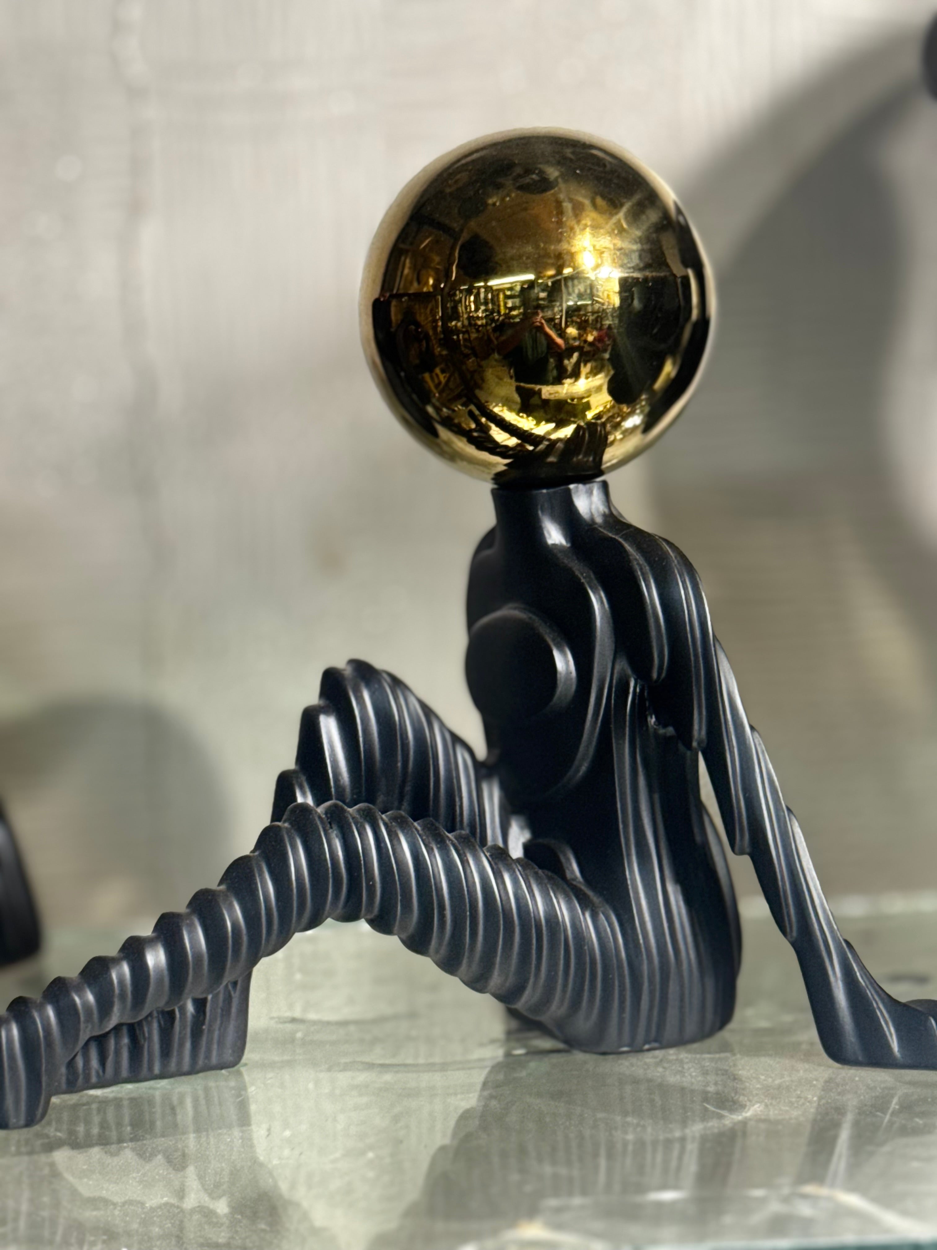 Premium resin motives