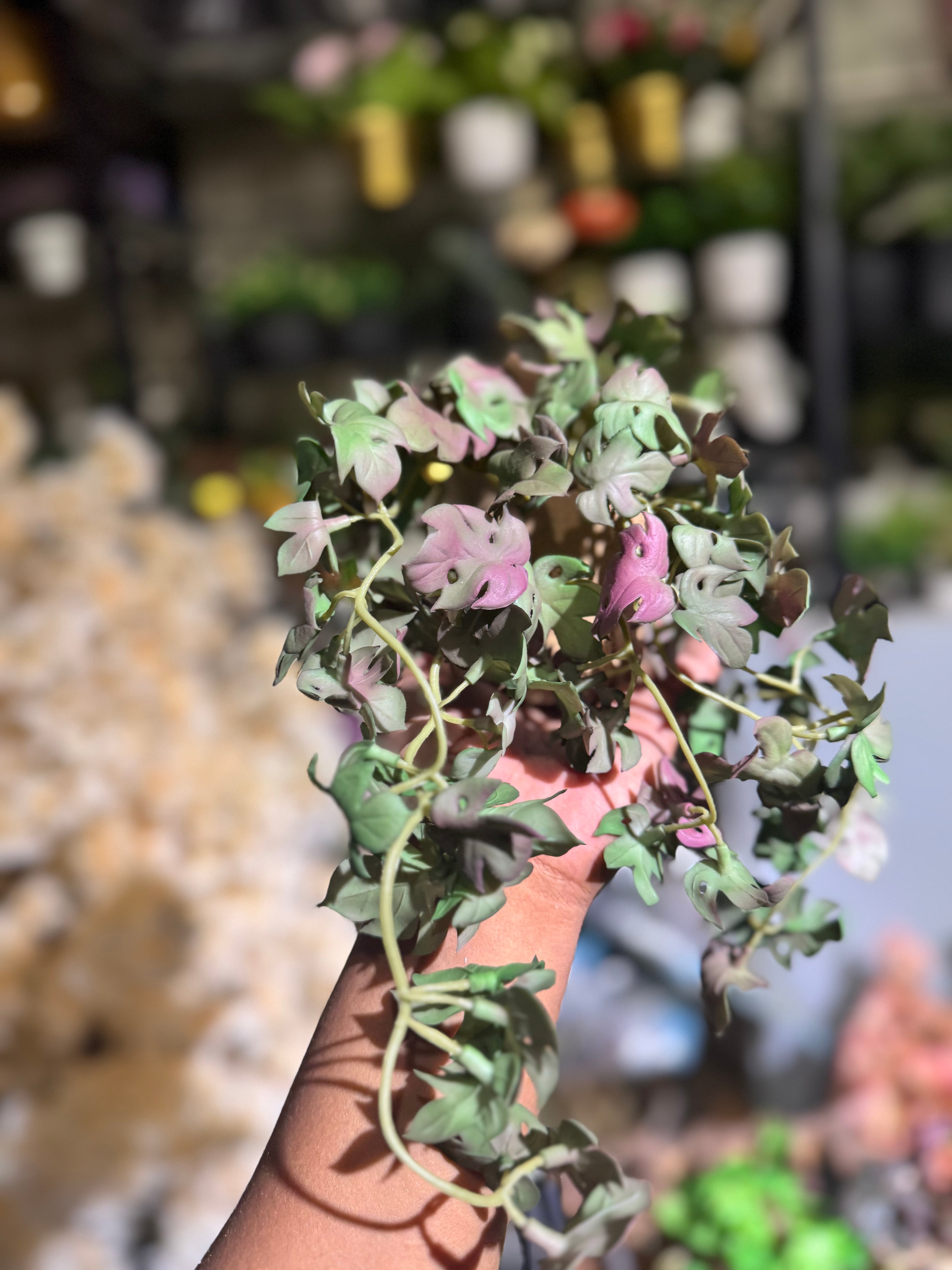 Real Looking hanging plants pot is