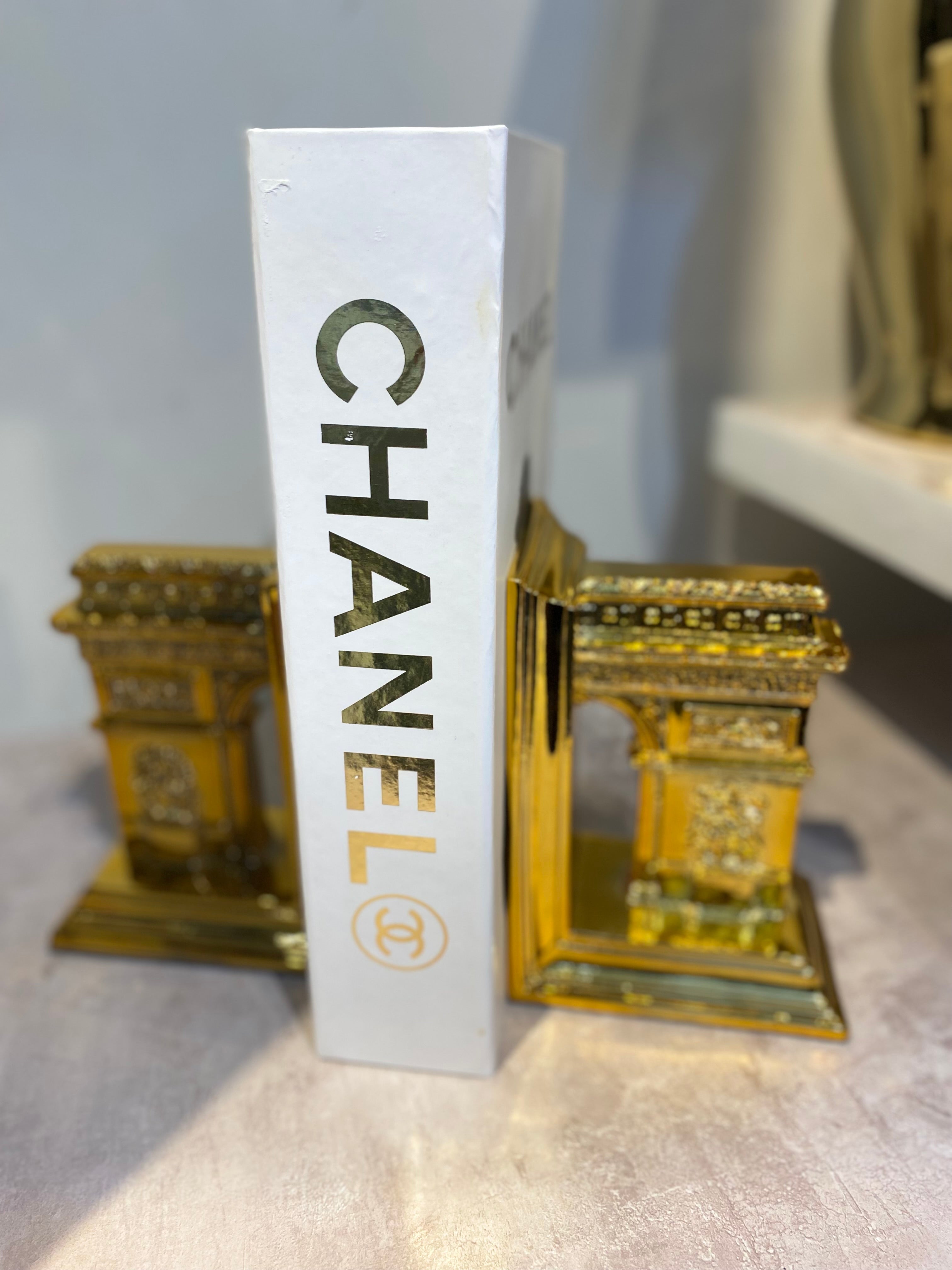 Artistic Bookends