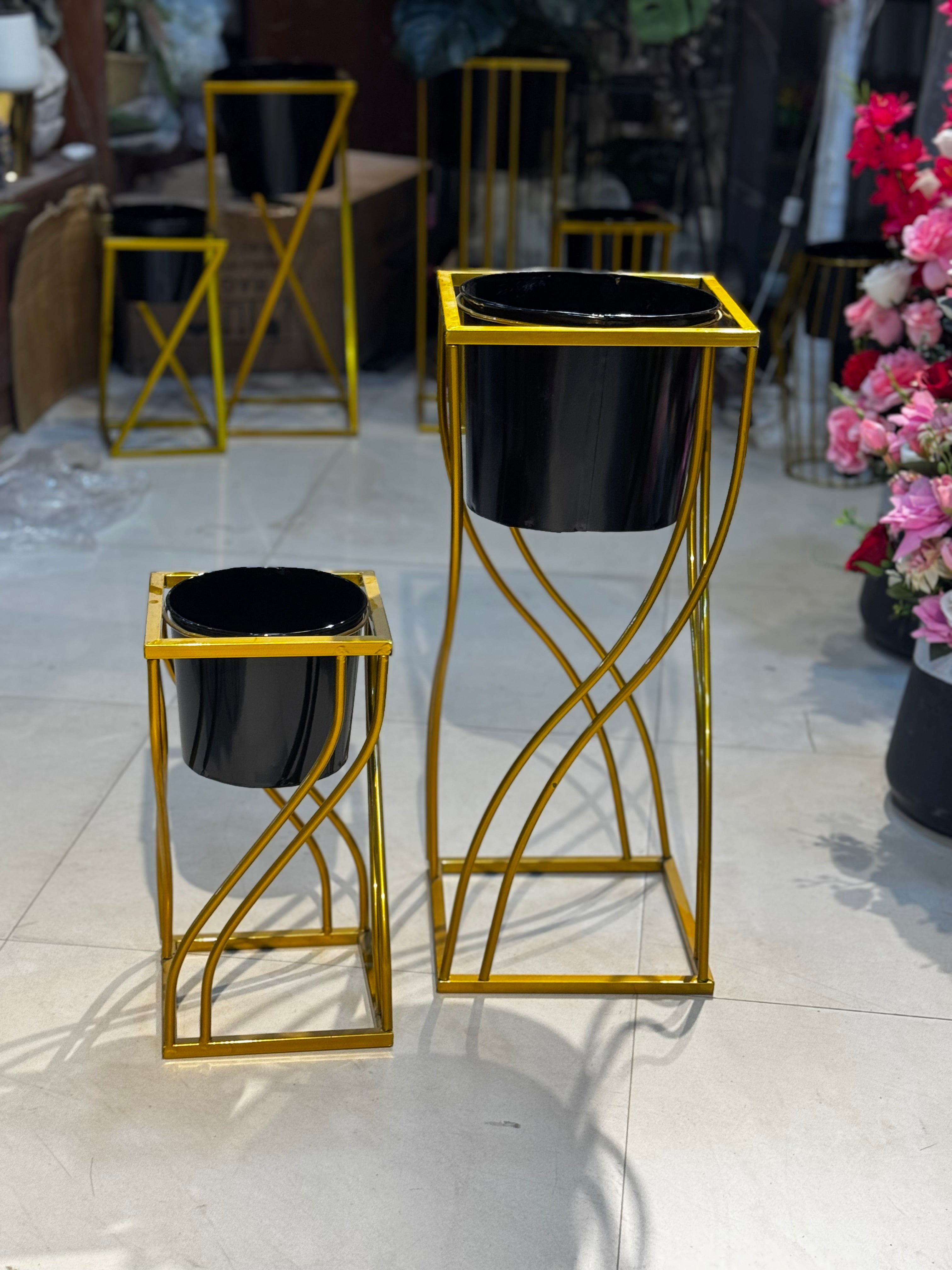 Premium Metal planters