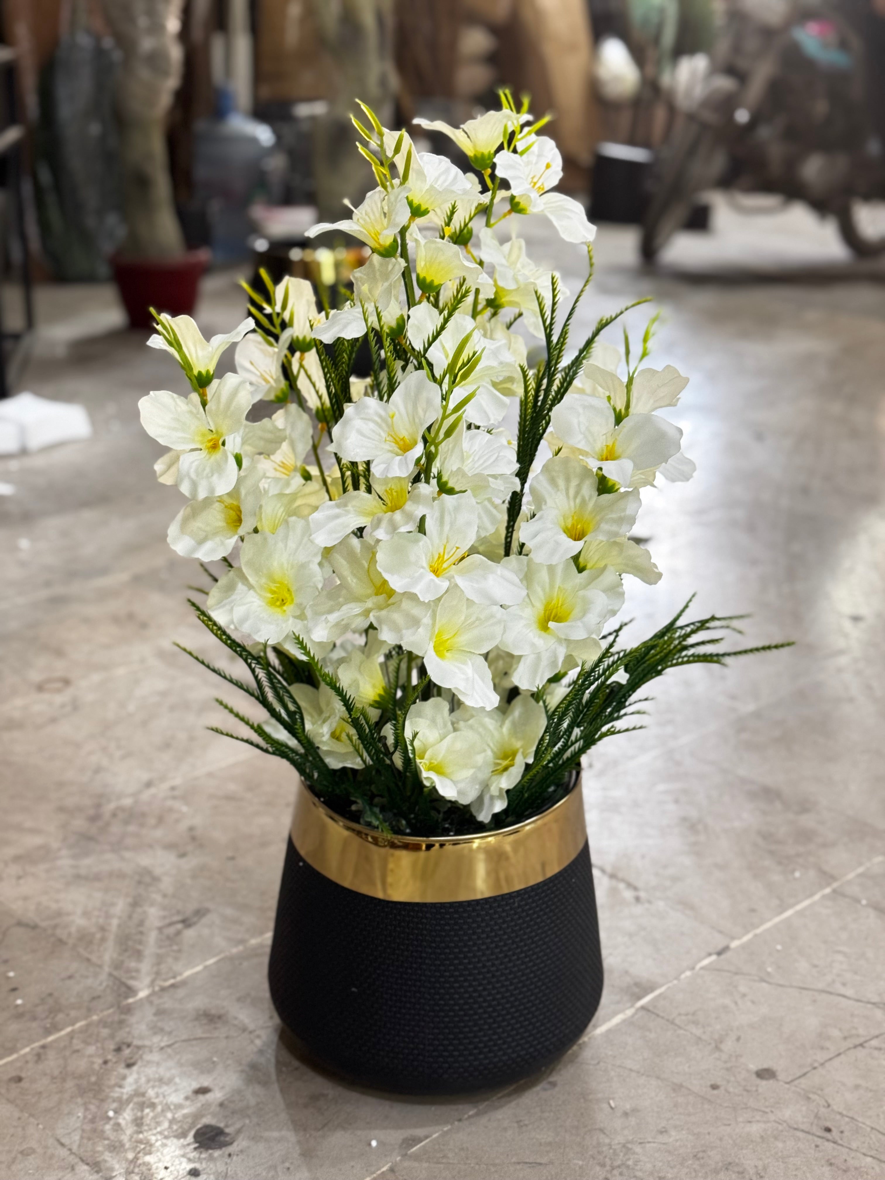 Royal White Petals floral planter