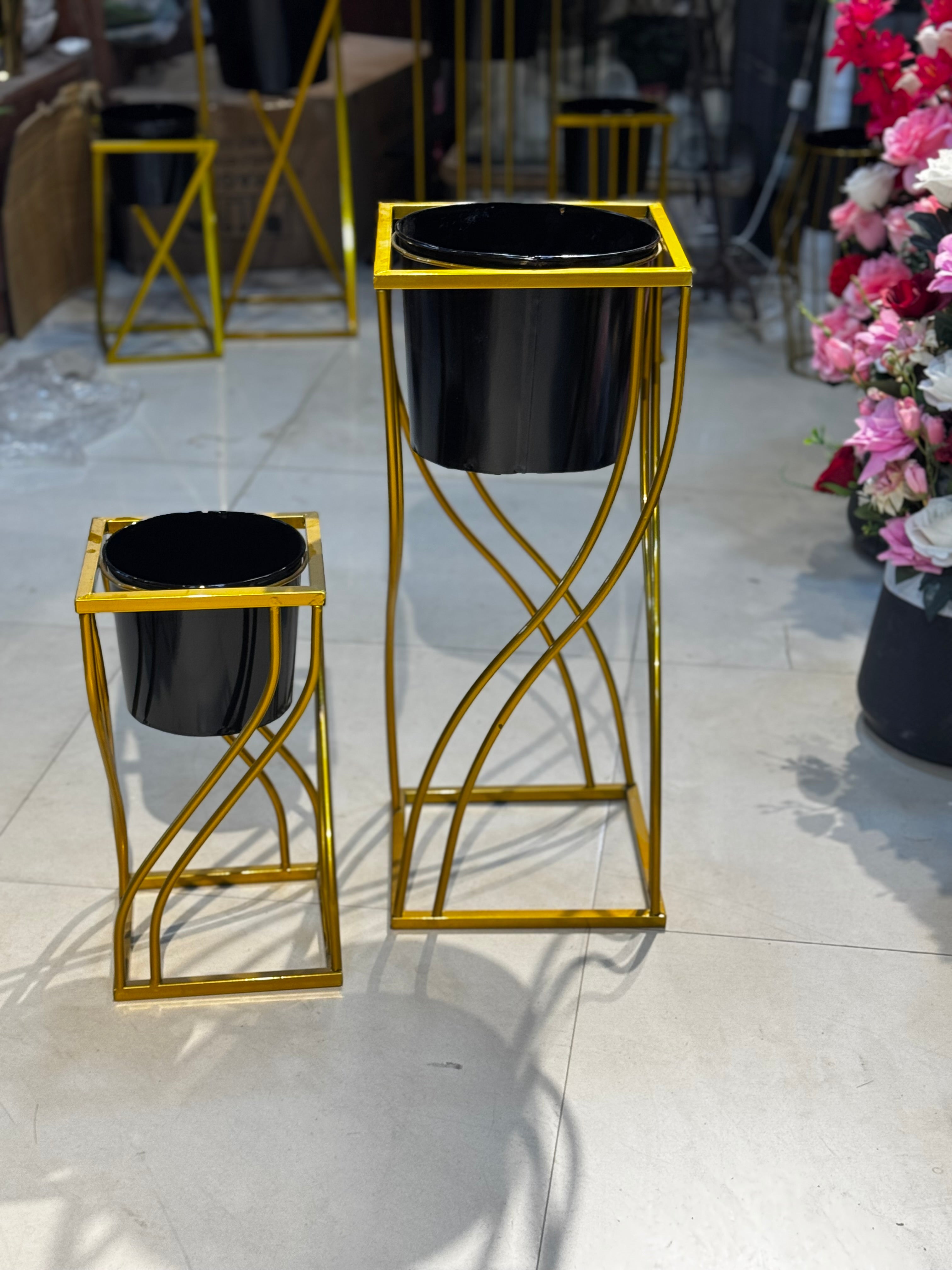 Premium Metal planters