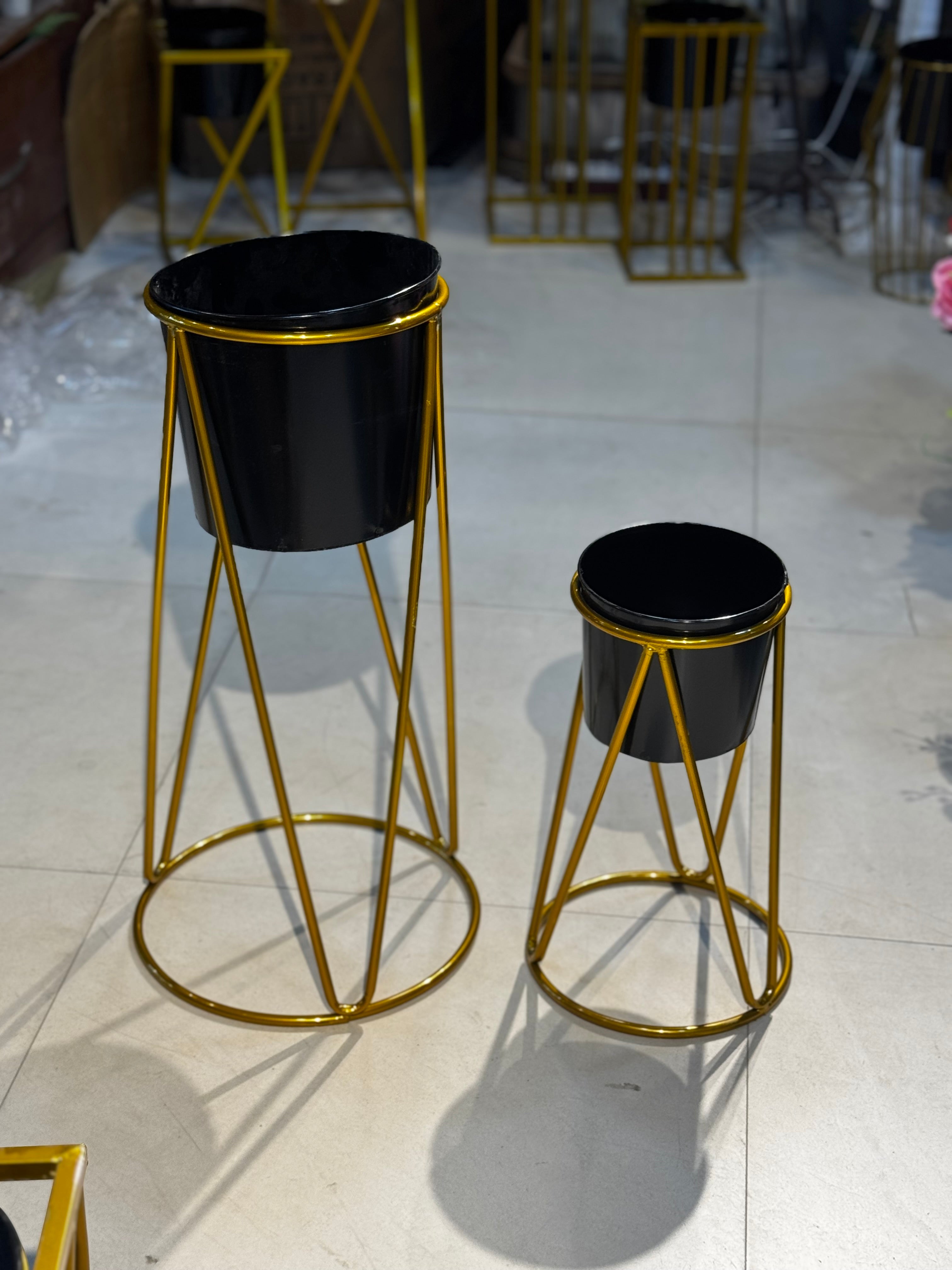 Premium Metal planters