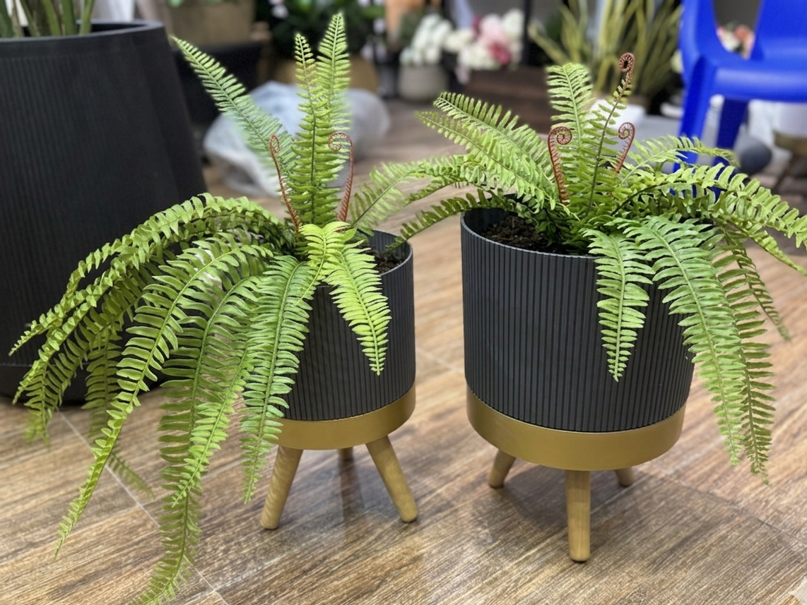 Mid-Century Modern Planter set