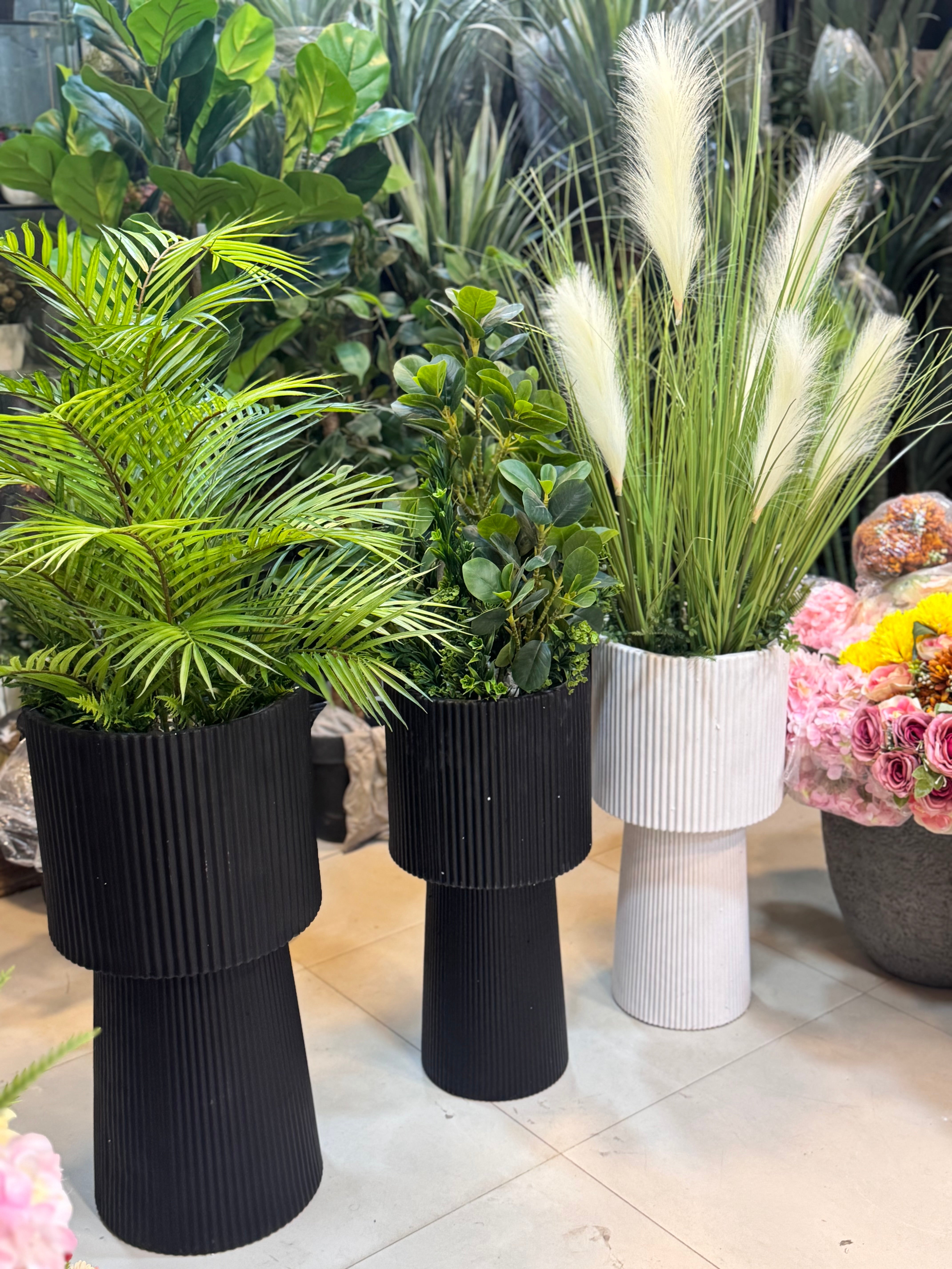 RIBBED Planter Collection