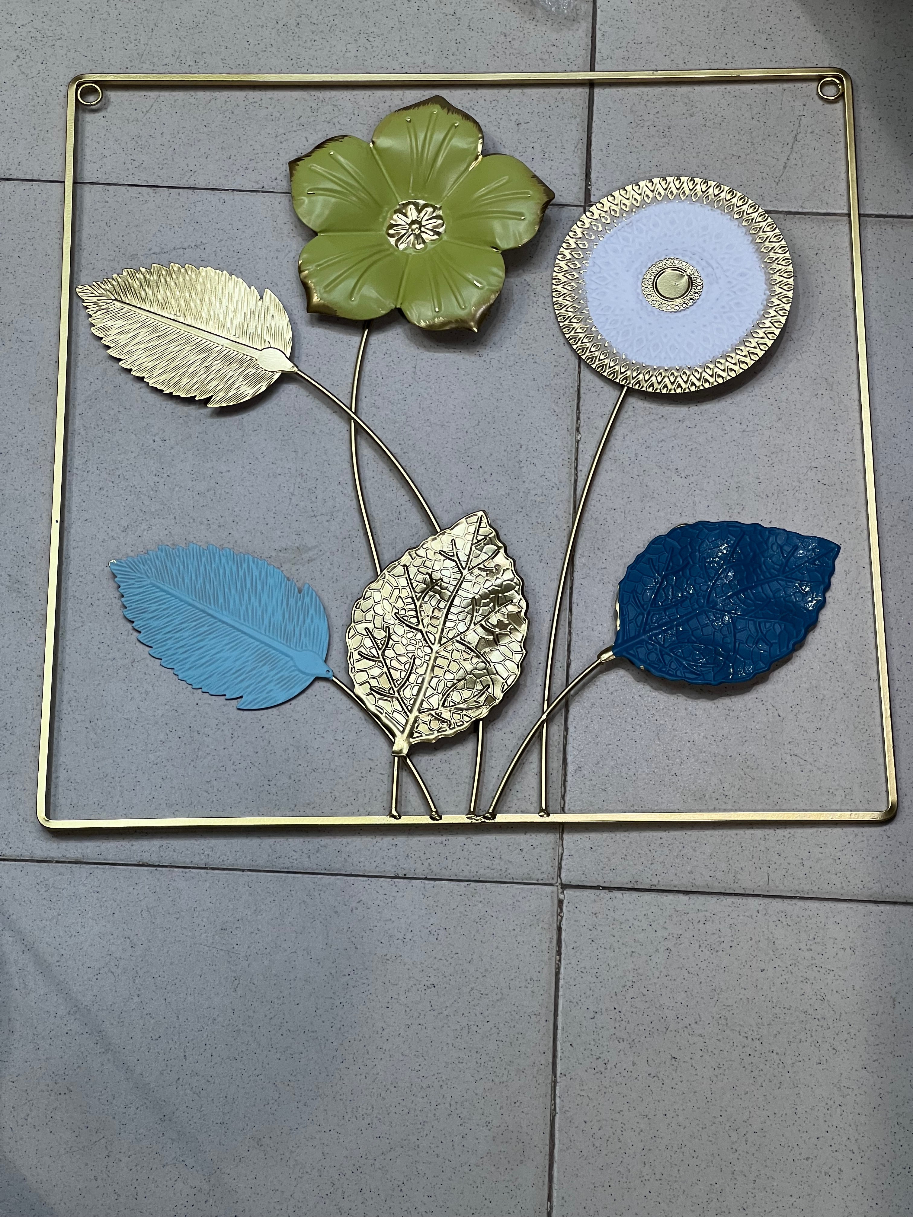 Metal wall frames