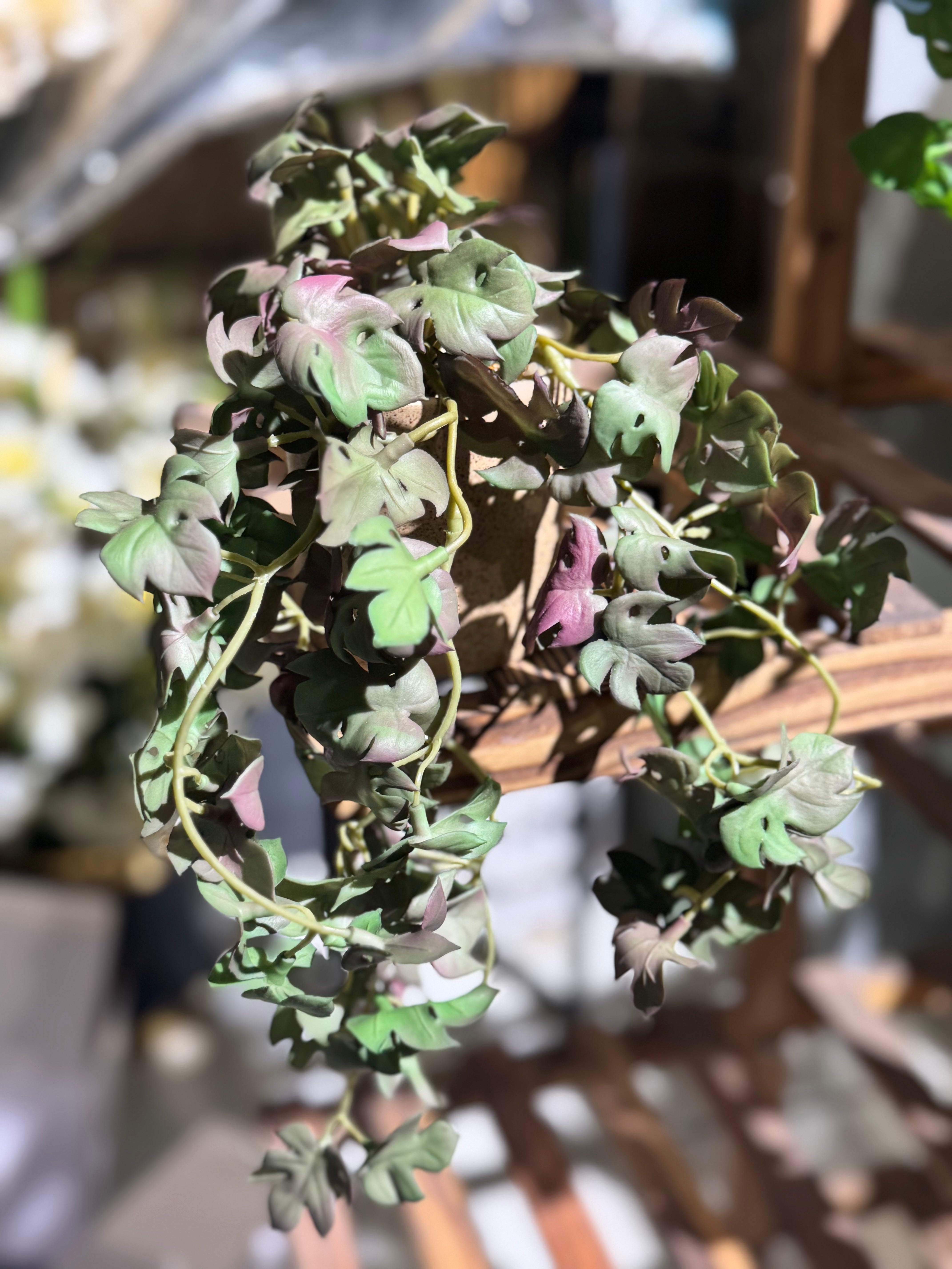 Real Looking hanging plants pot is