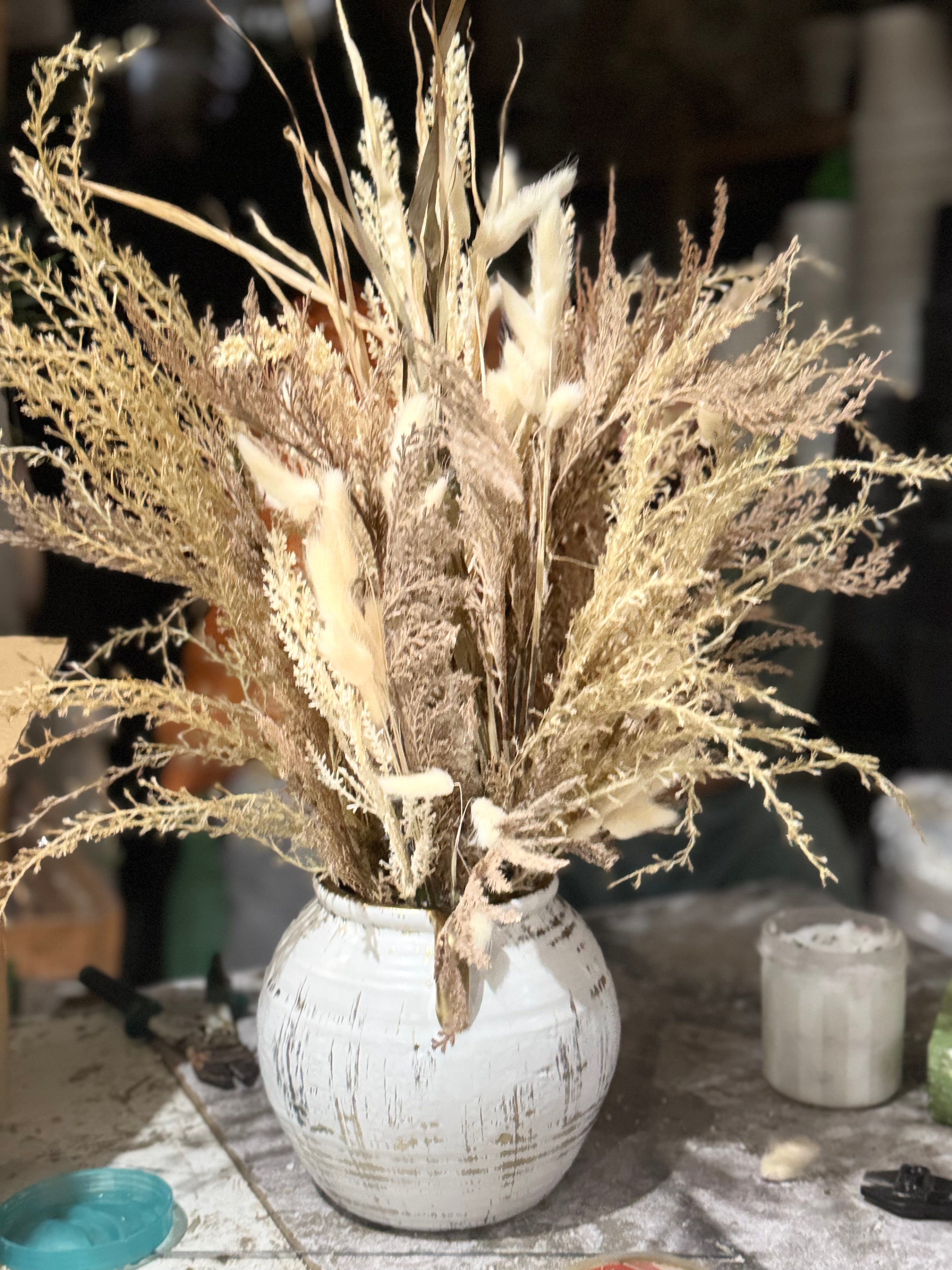 Premium Dried Ceramic bowl arrangement
