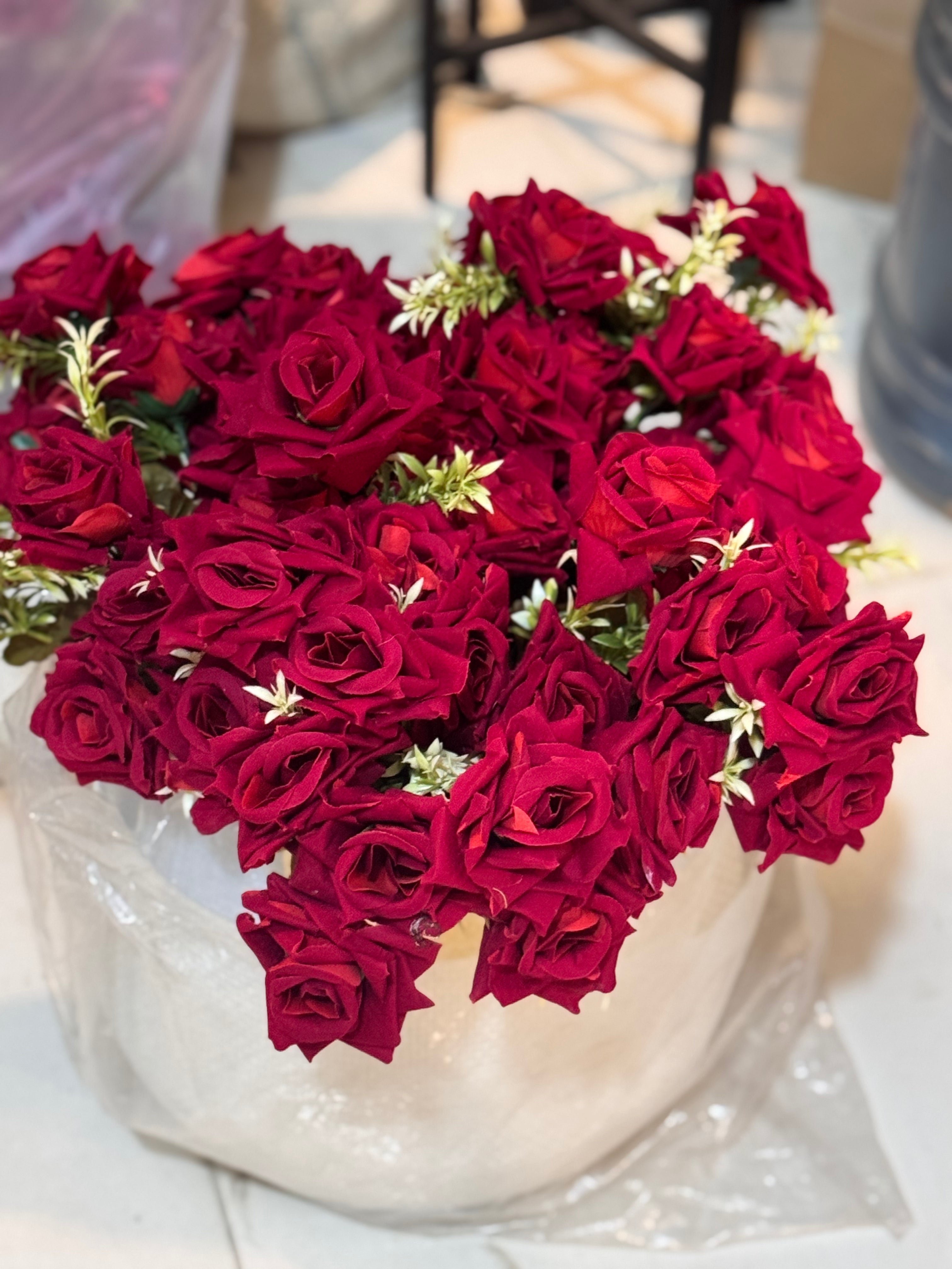 VELVET ROSE BUNCHES