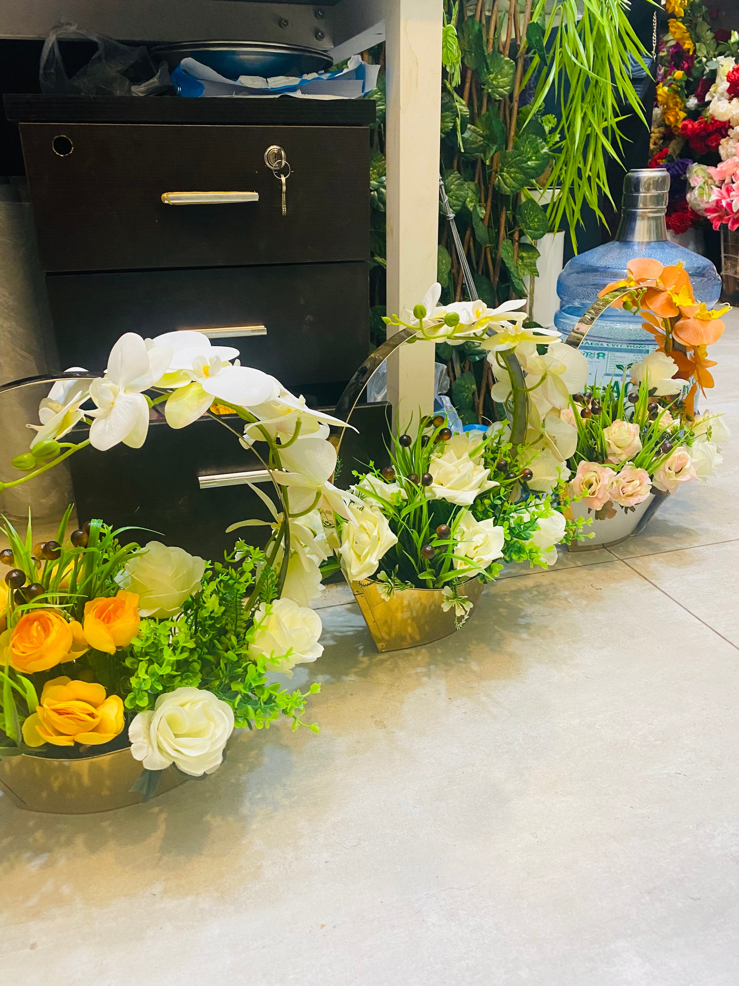 Metal Floral Decor Piece