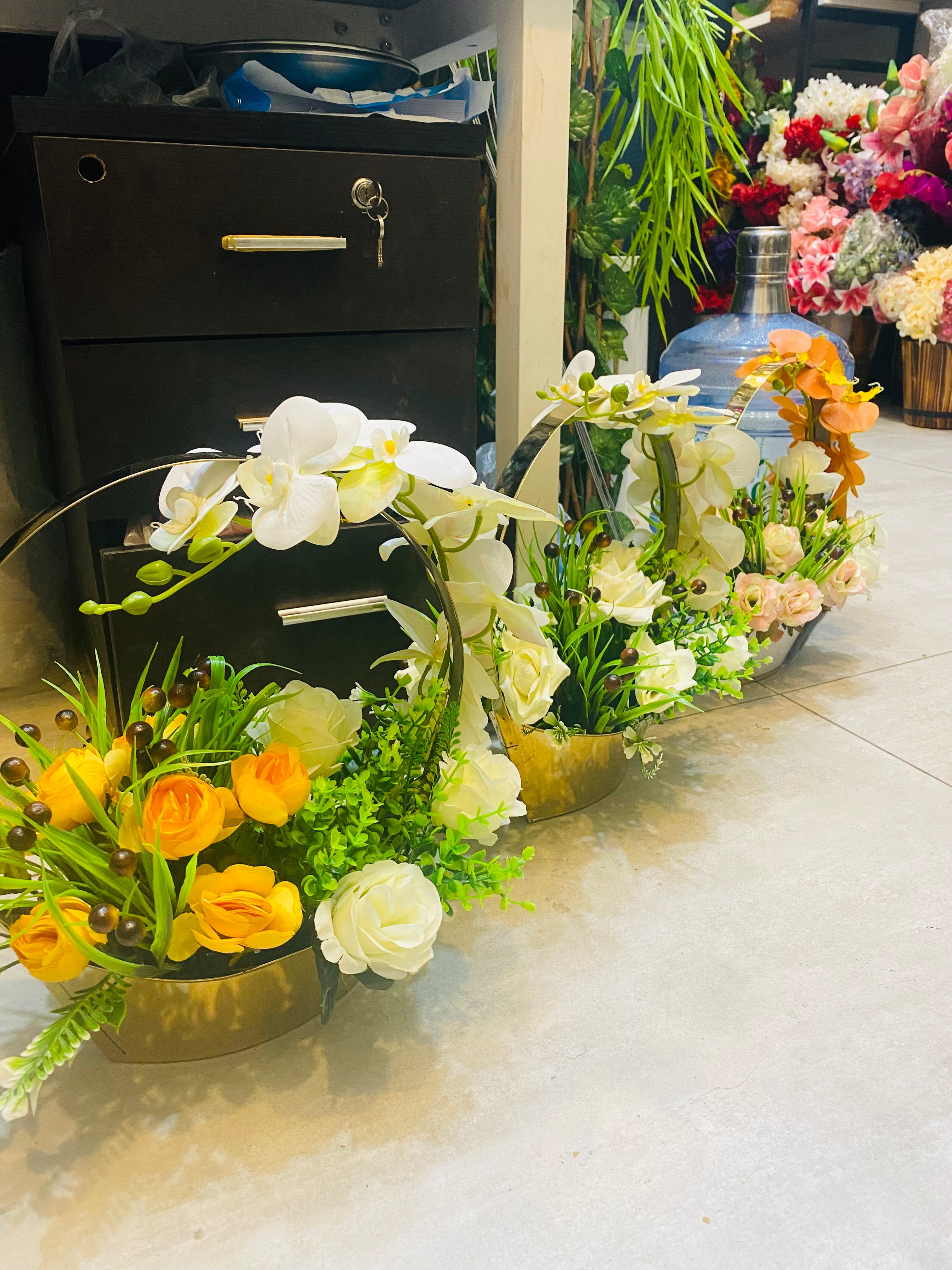 Metal Floral Decor Piece