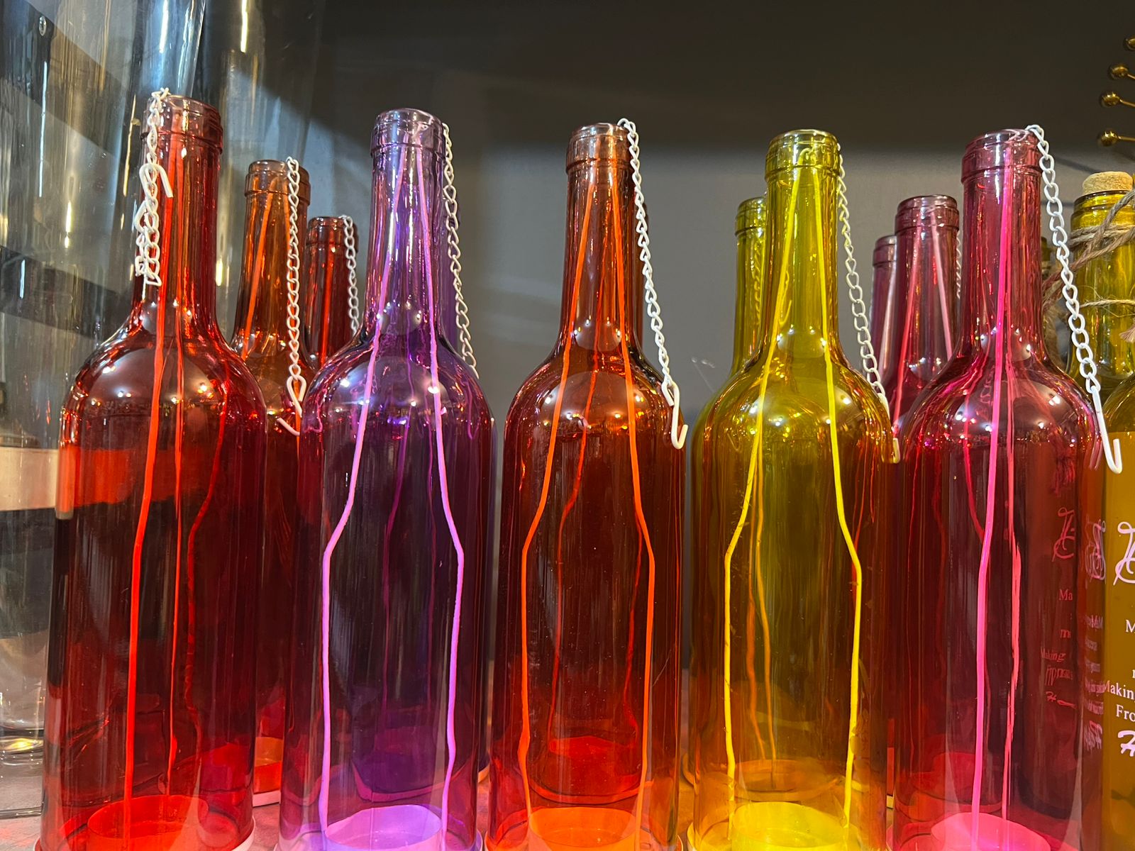 GLASS HANGING BOTTLE